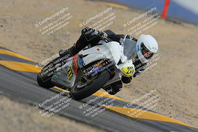 media/Jan-14-2023-SoCal Trackdays (Sat) [[497694156f]]/Turn 12 (120pm)/